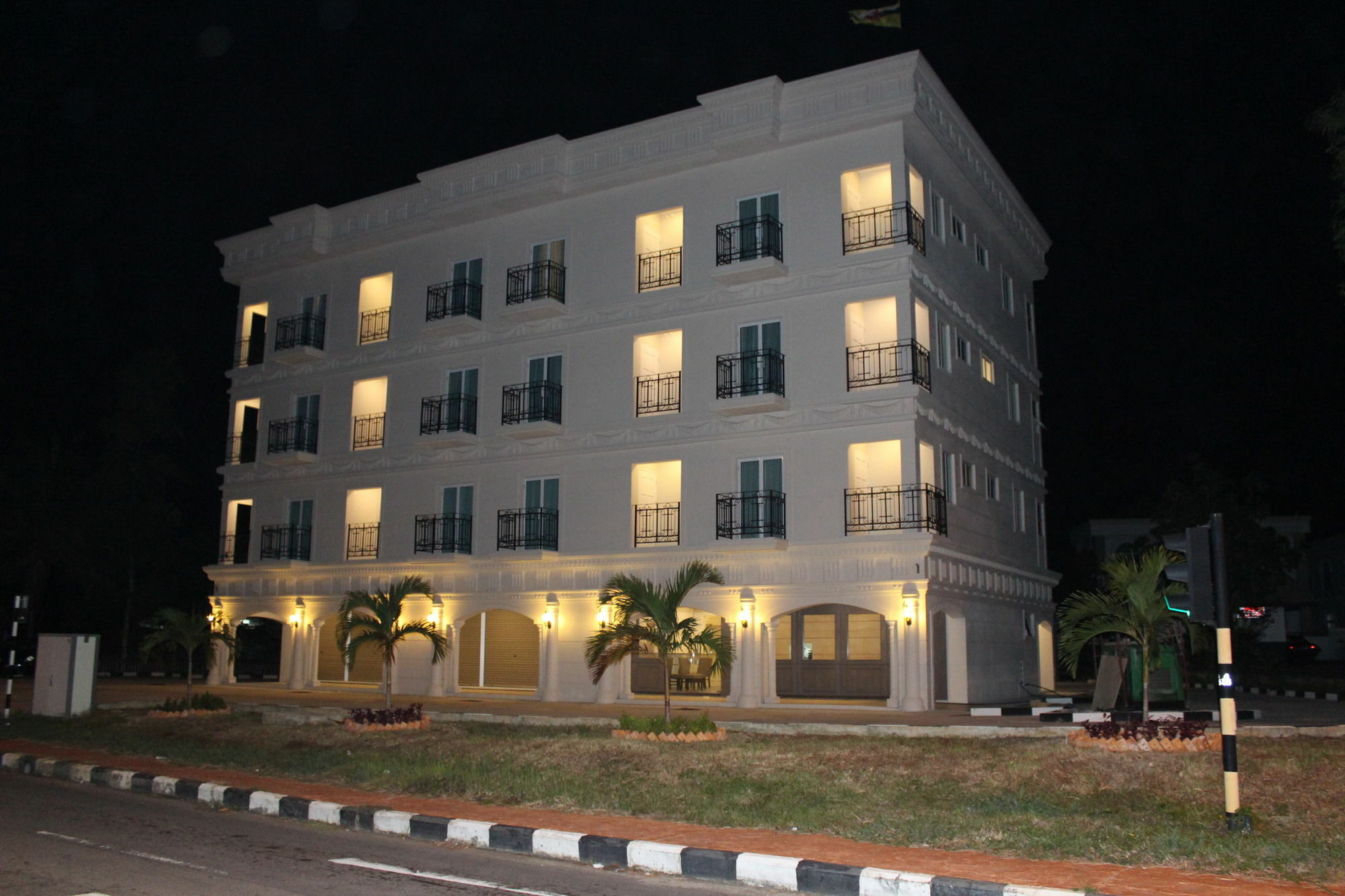 Venice Lodge Bandar Seri Begawan Exterior photo